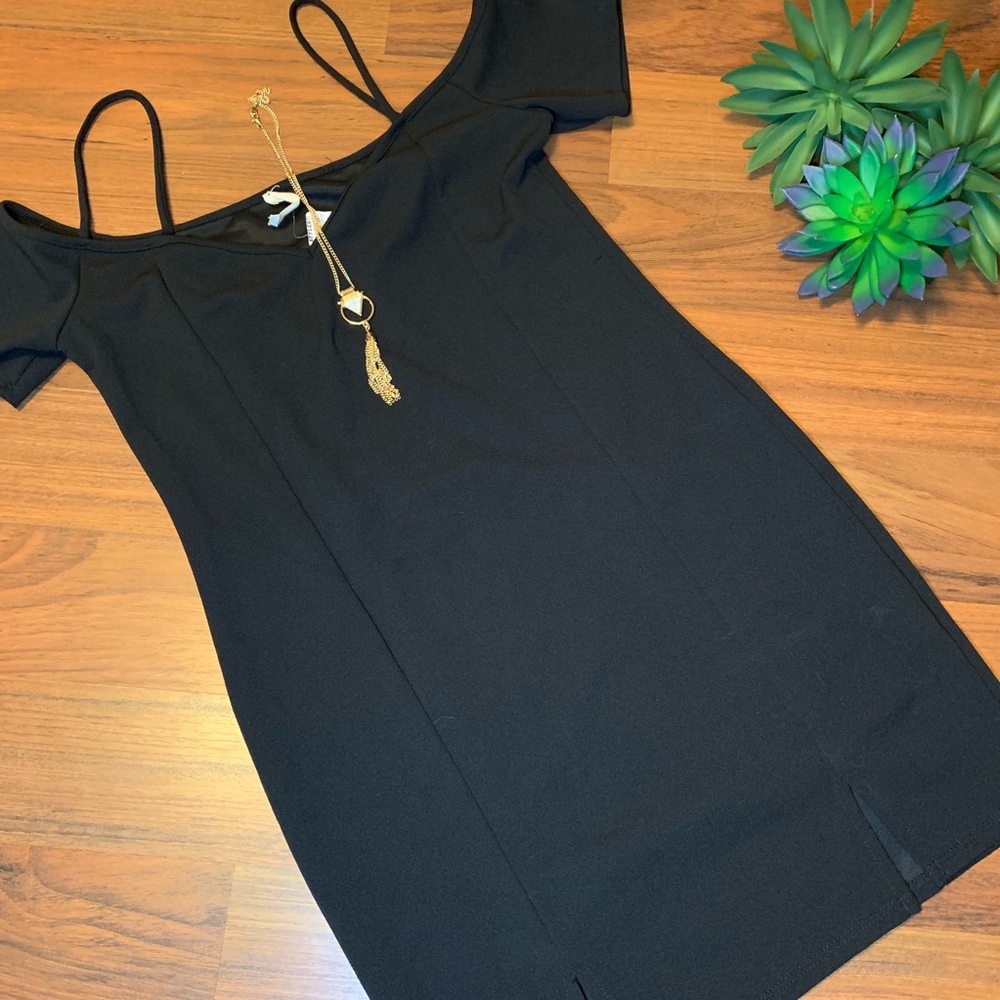 COPY - NWT Off the shoulder little black dress